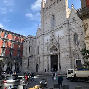 napoli-centro-antico.hotels-amalfi.com/