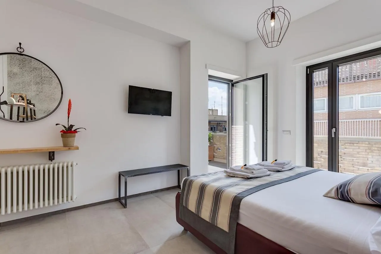 Rome As You Feel - Vatican Terrace Apartments With View